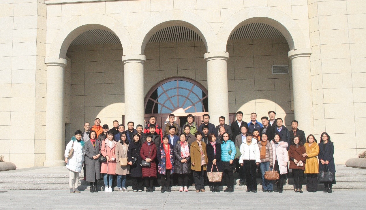 1552034241123172.jpg 合影.jpg